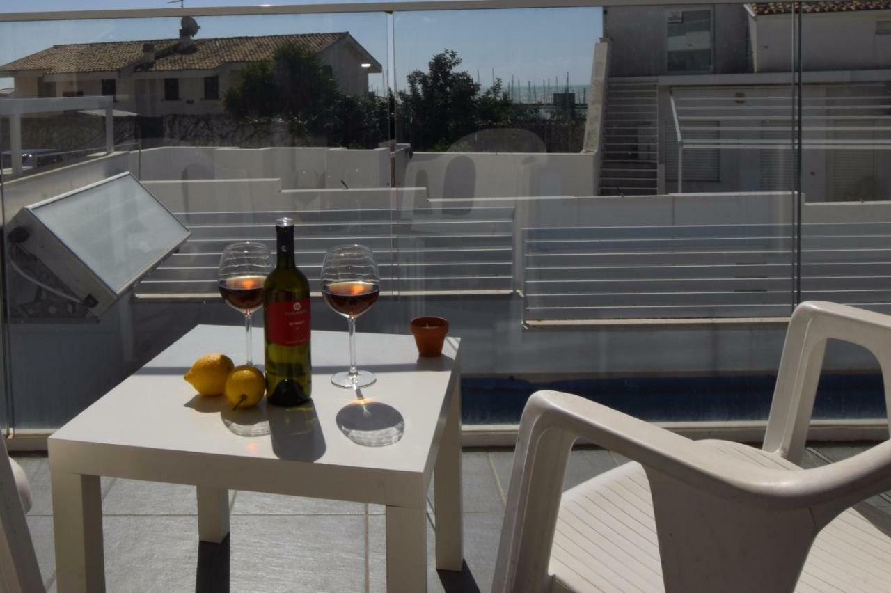 Delposto Marina Di Ragusa Prl エクステリア 写真