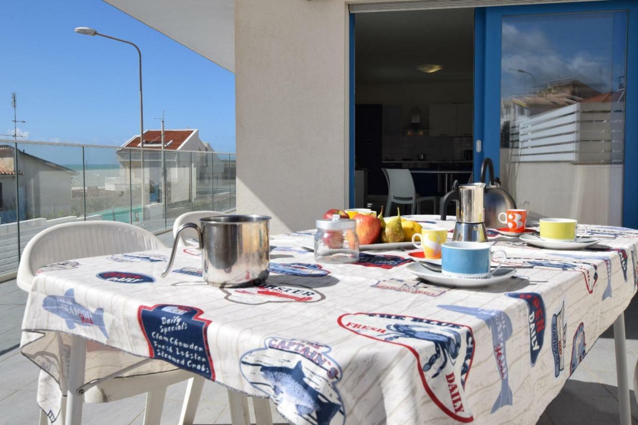 Delposto Marina Di Ragusa Prl エクステリア 写真